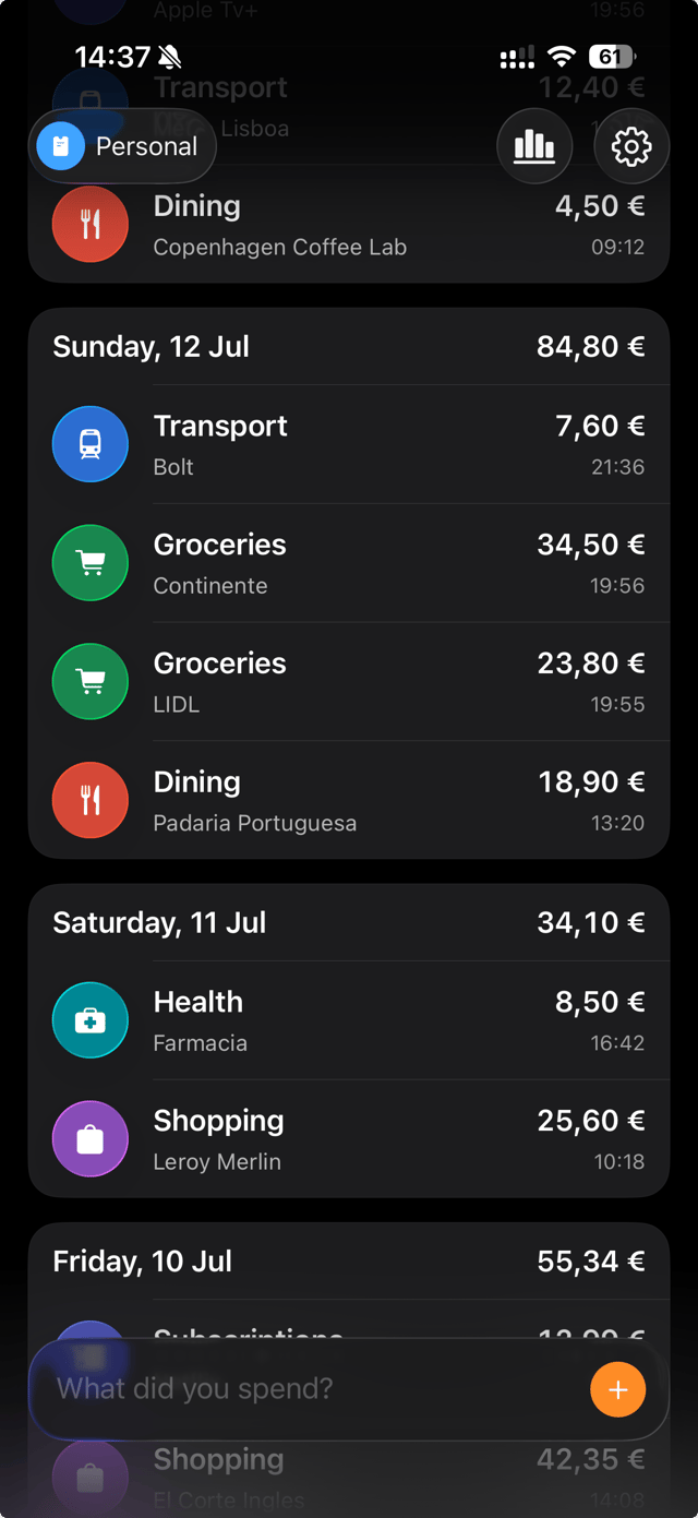 Spenso daily feed showing expenses grouped by date.